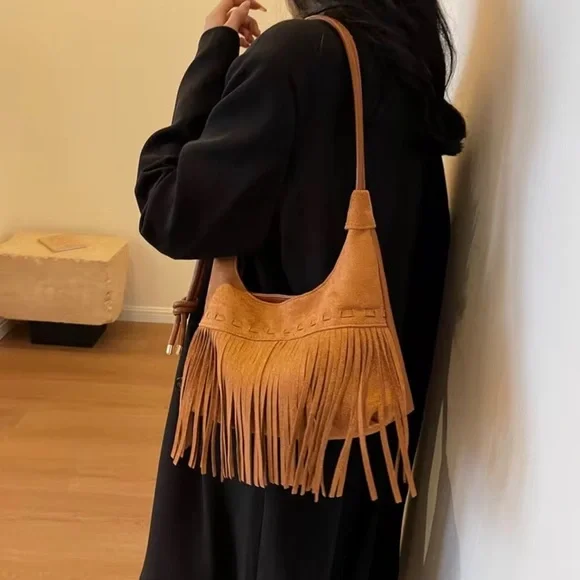 Fringed Western Tan PU Leather Shoulder Bag - Picture 4 of 5